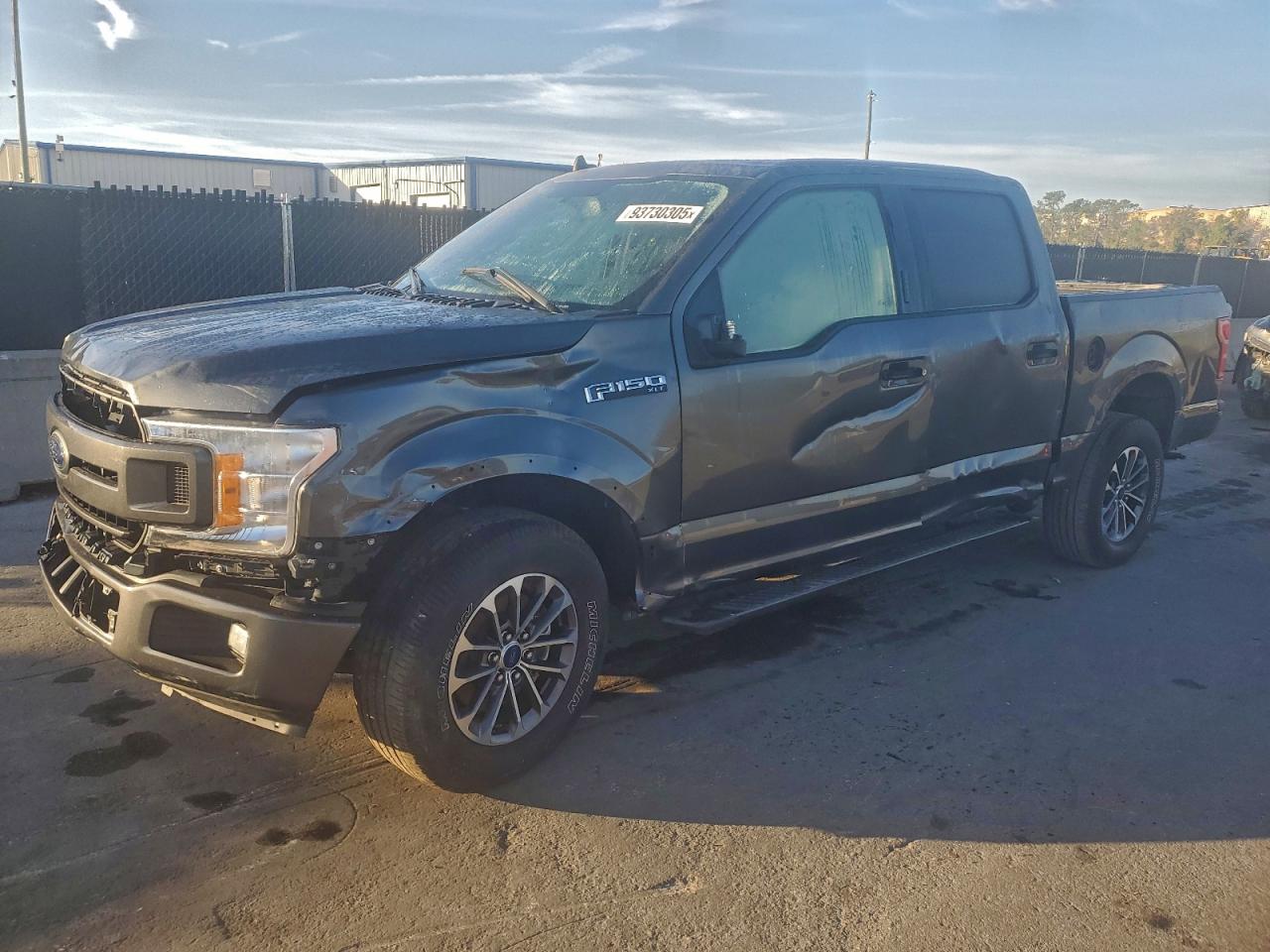 Ford F-150 Supercrew Image 1