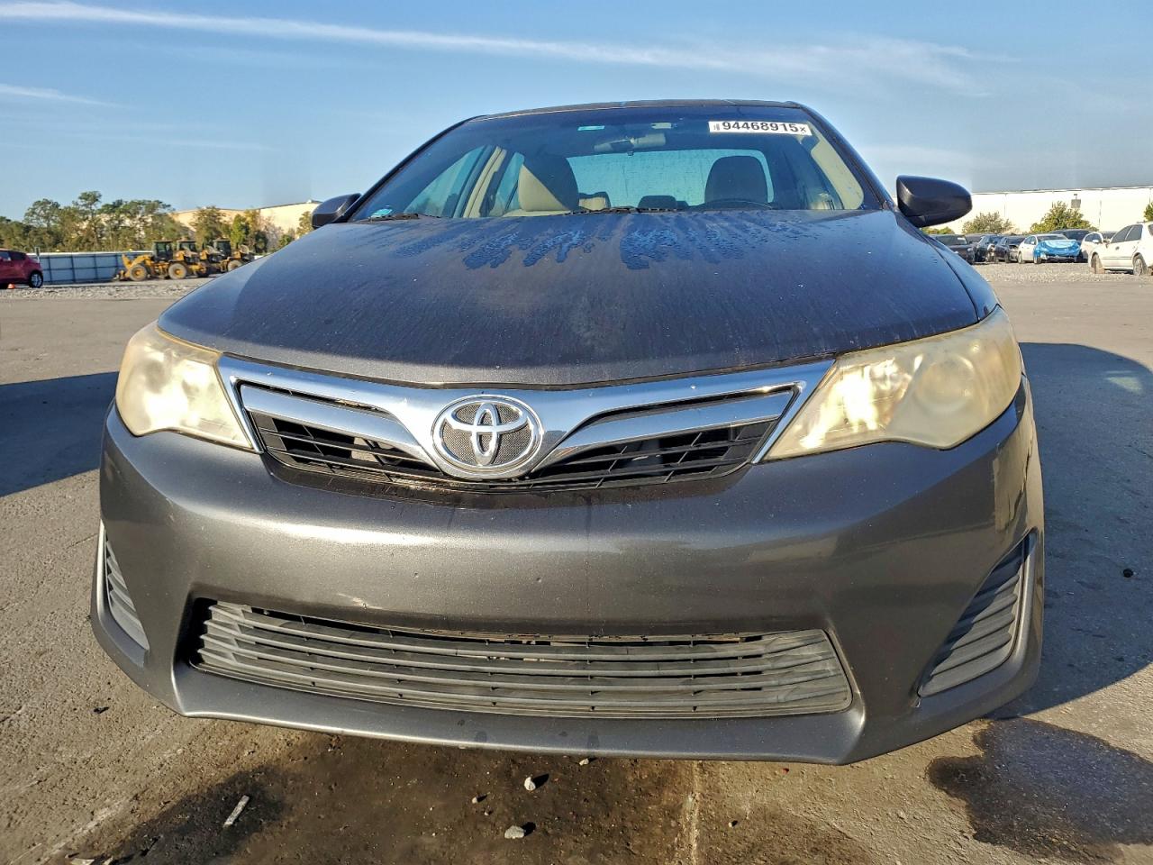 Toyota Camry Base Image 7