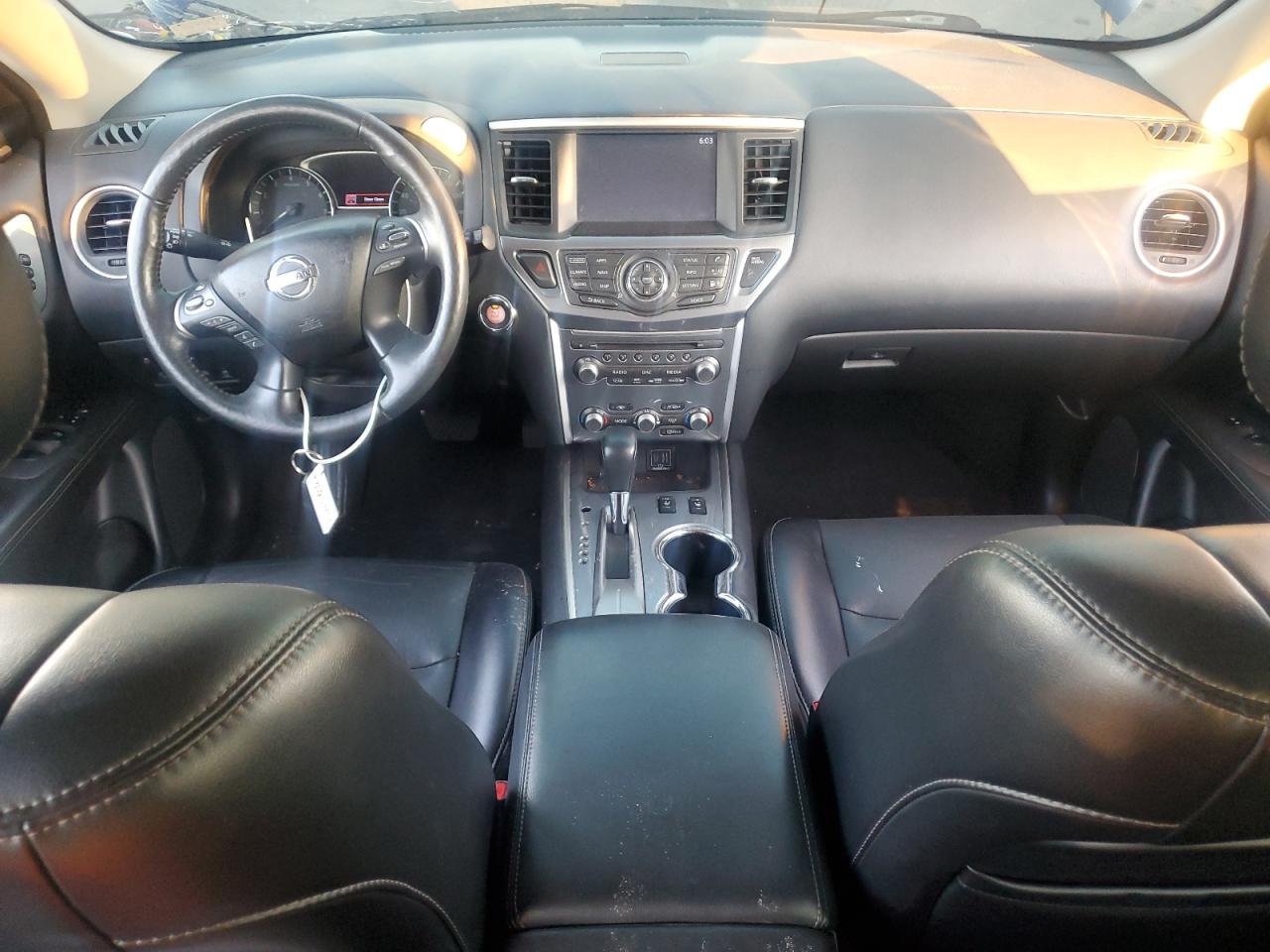 Nissan Pathfinder Sl Image 13