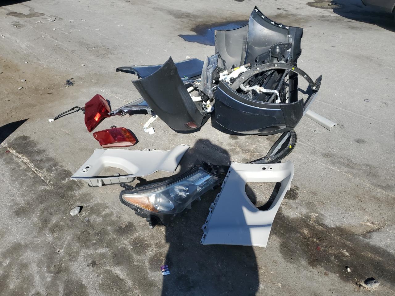 Toyota RAV4 Le Image 7