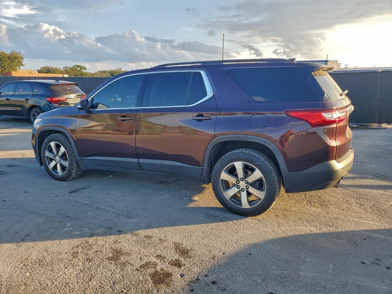 Chevrolet Traverse Lt Image 3