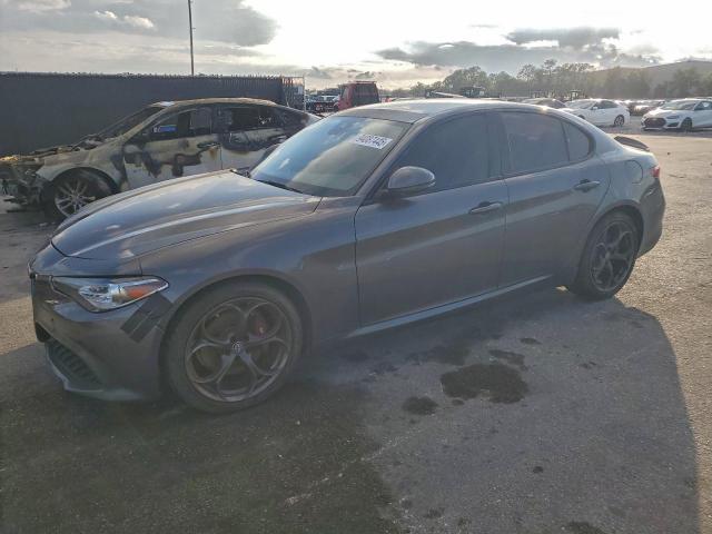  Salvage Alfa Romeo Giulia