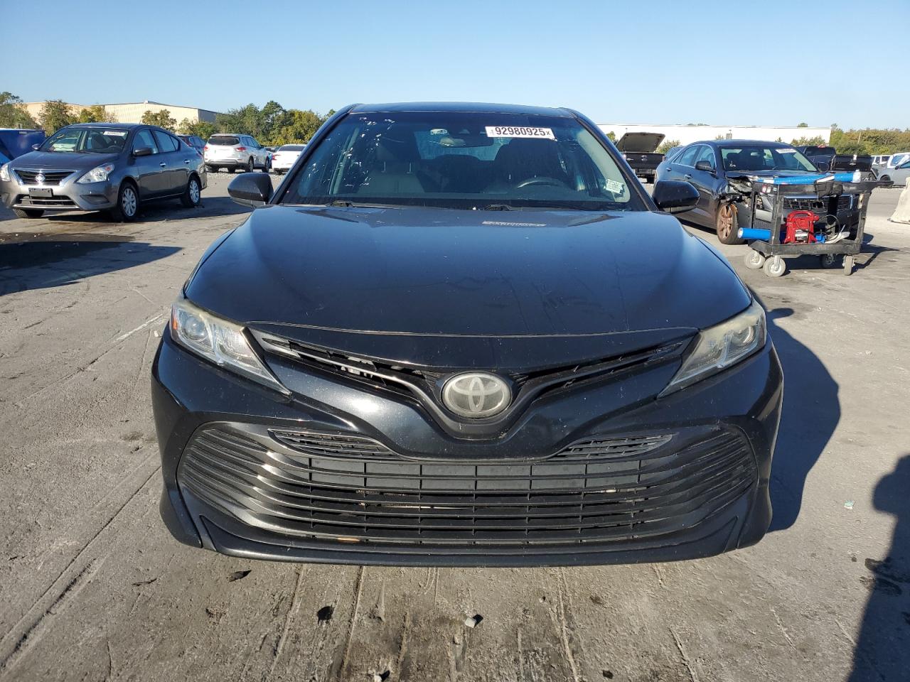 Toyota Camry L Image 8