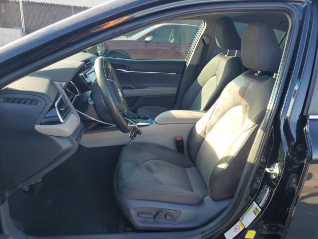 Toyota Camry L Image 11