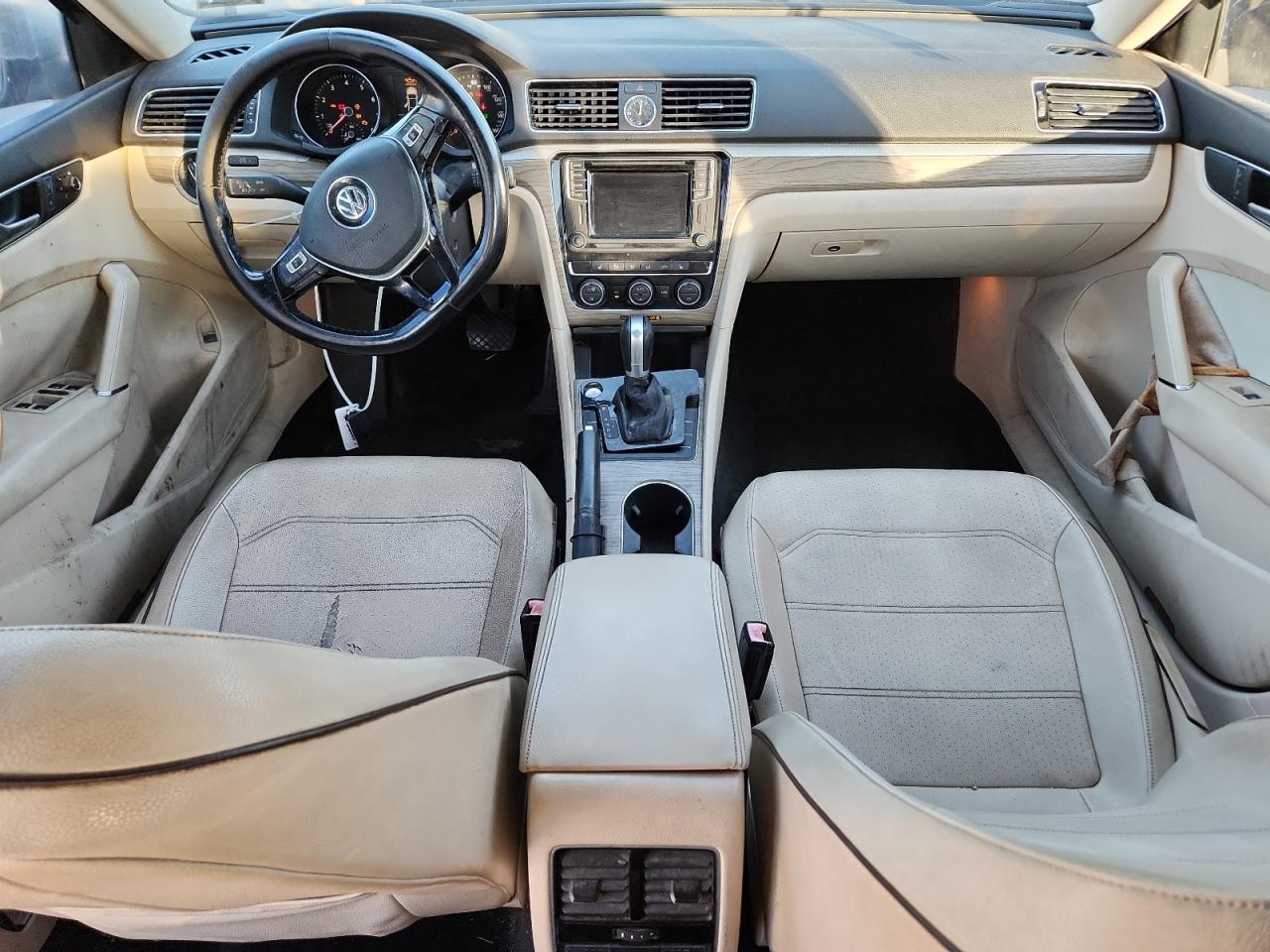 Volkswagen Passat Se Image 7