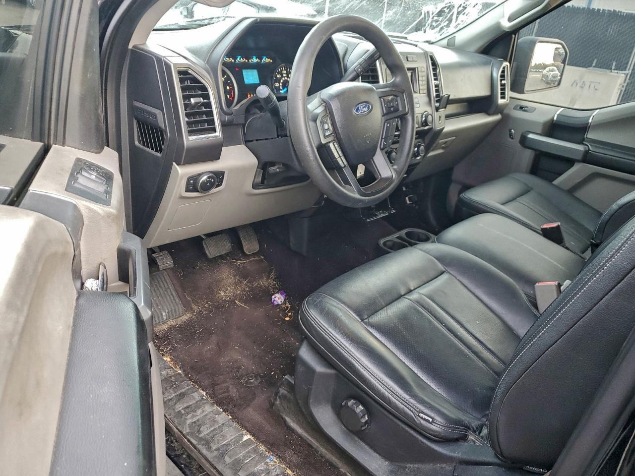 Ford F-150 Supercrew Image 5