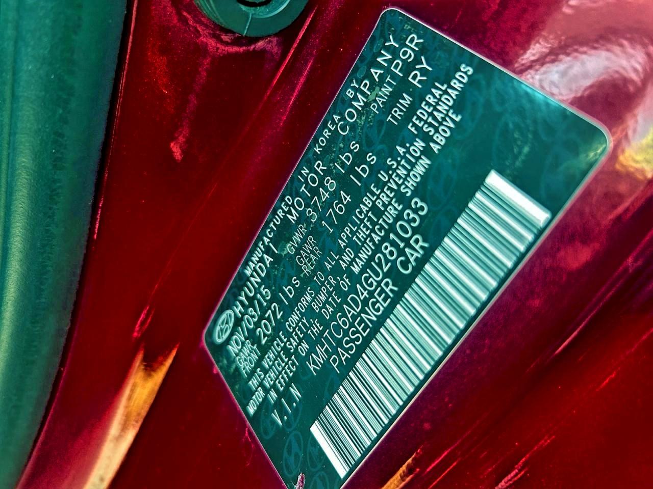 Hyundai VELOSTER Image 6