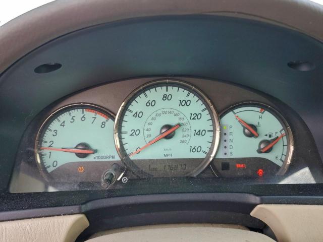 Toyota Camry Se Image 12