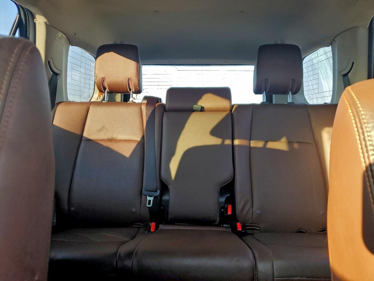 Toyota 4Runner Limited Image 10