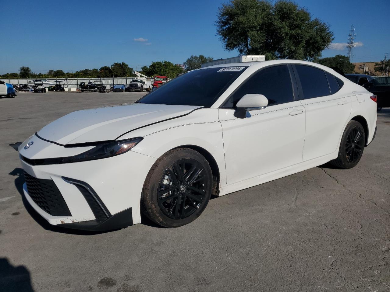 Toyota Camry Xse Image 1