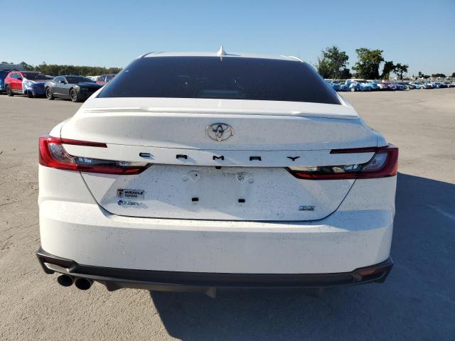 Toyota Camry Xse Image 10