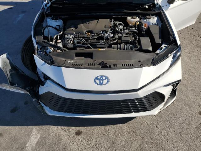 Toyota Camry Xse Image 2
