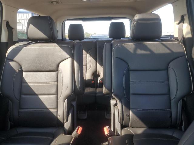 GMC Acadia Denali Image 13