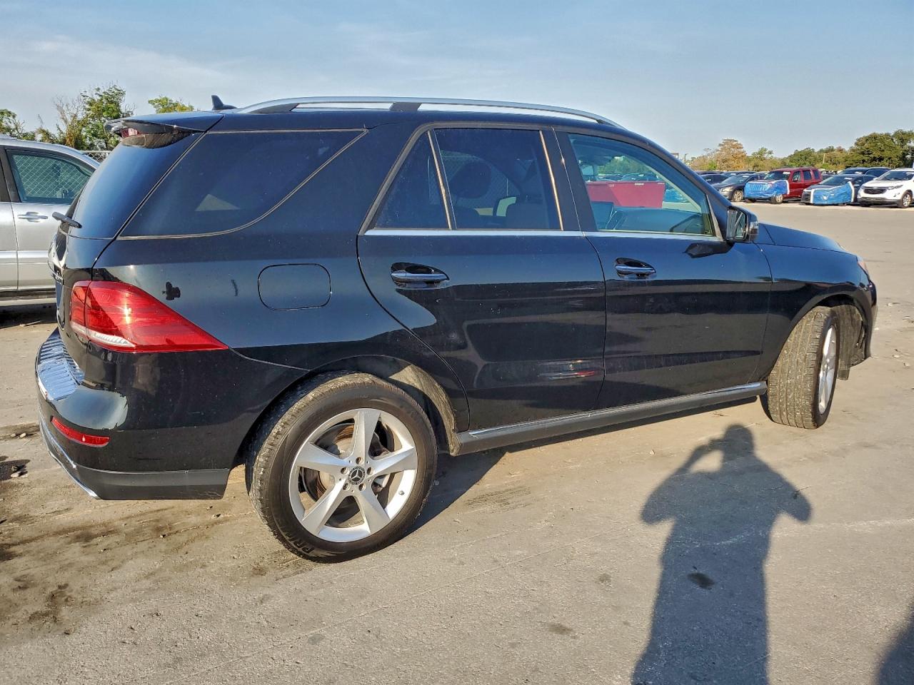 Mercedes-Benz GLE 350 Image 2