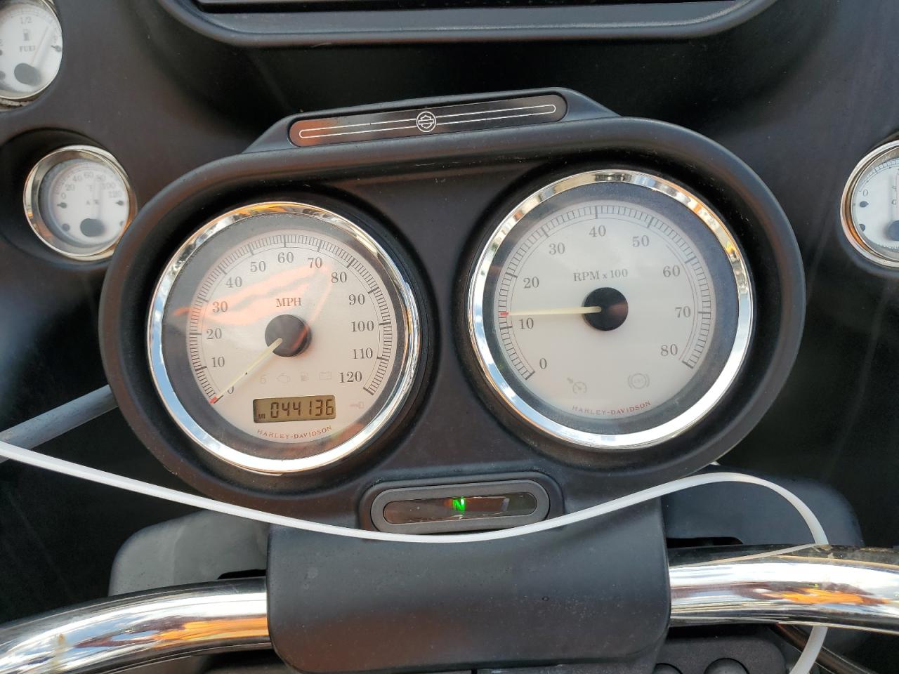 Harley-Davidson Road Glide Image 5