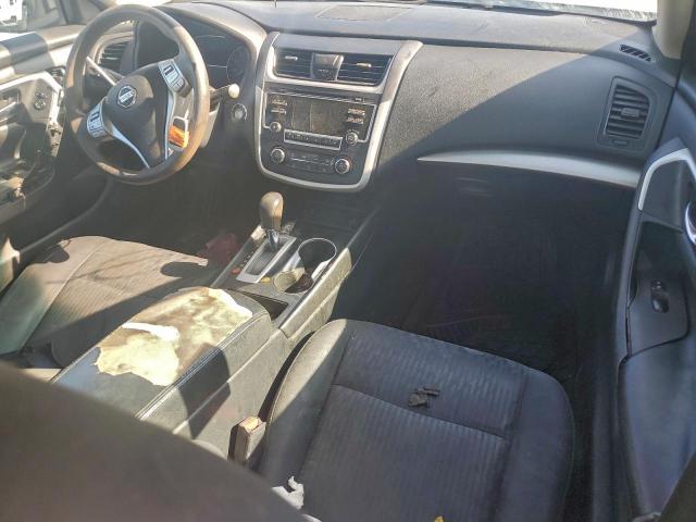 Nissan Altima 2.5 Image 8