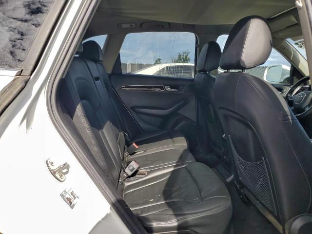 Audi Q5 Premium Plus Image 8