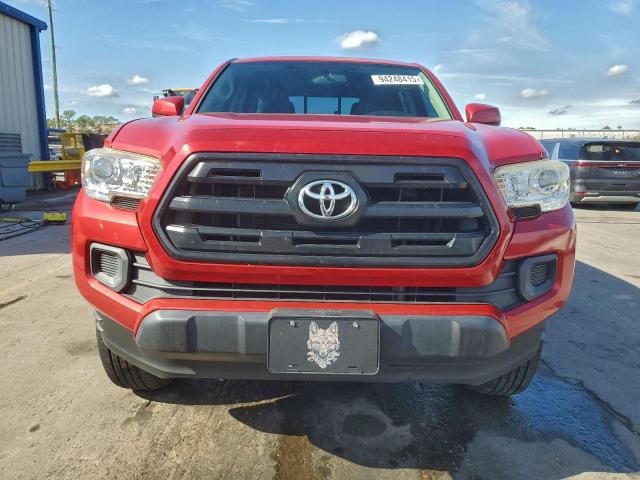 Toyota Tacoma Double Cab Image 12