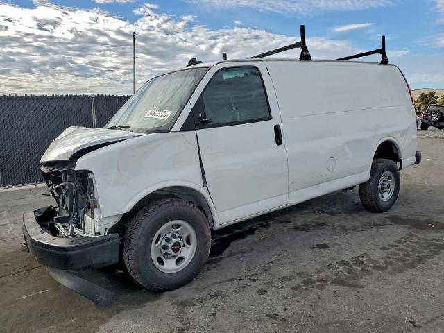  Salvage GMC Savana