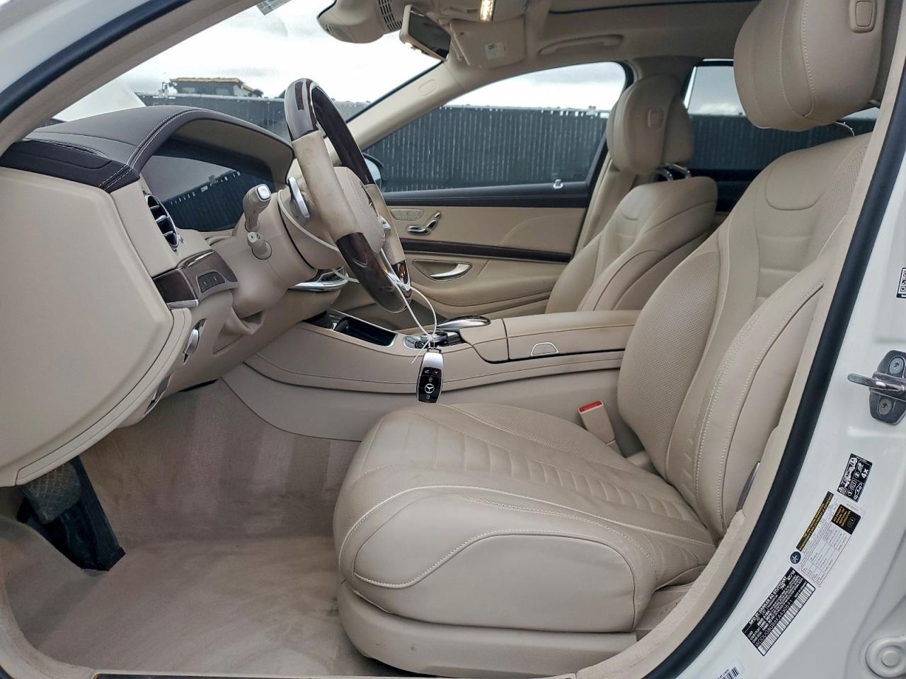 Mercedes-Benz S-Class 560 4matic Image 9