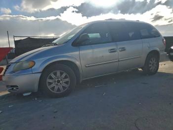  Salvage Chrysler Minivan
