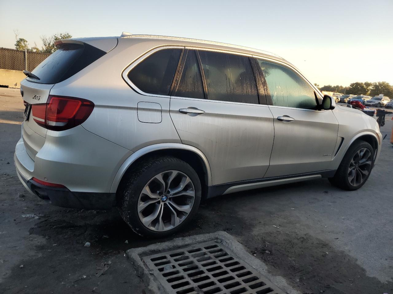 BMW X Series Xdrive35i Image 2
