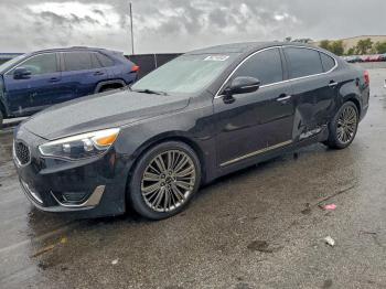  Salvage Kia Cadenza