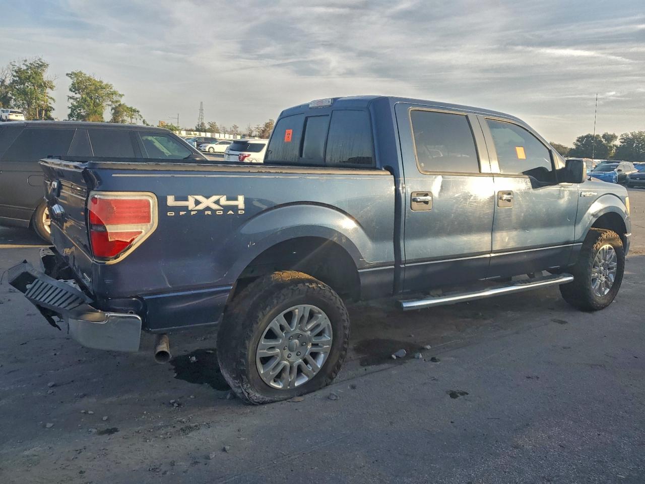 Ford F-150 Supercrew Image 5
