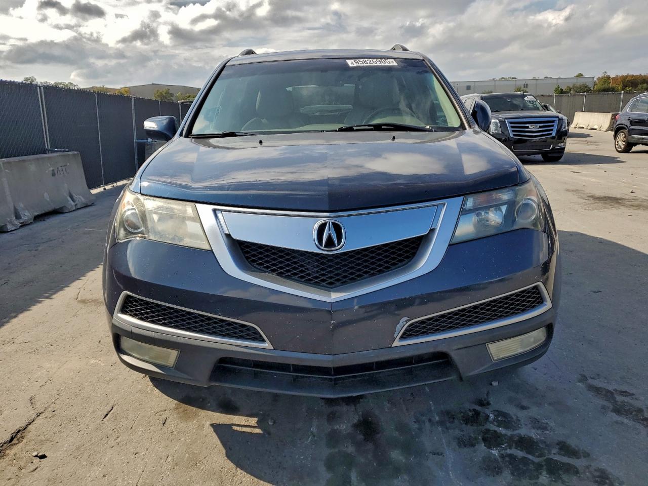 Acura MDX Image 3