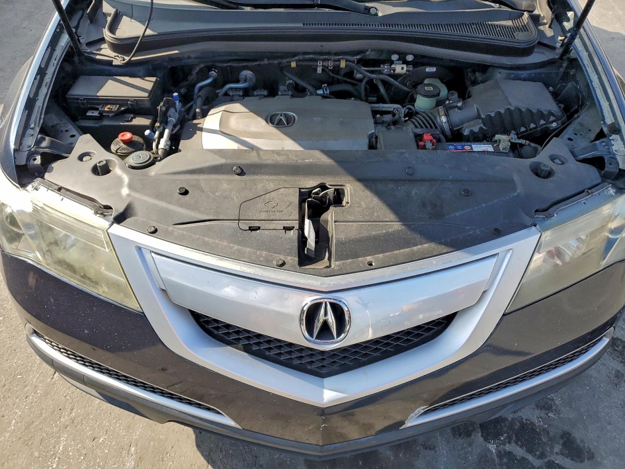 Acura MDX Image 9