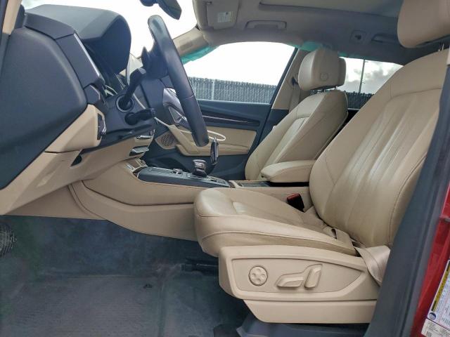 Audi Q5 Premium Plus Image 10