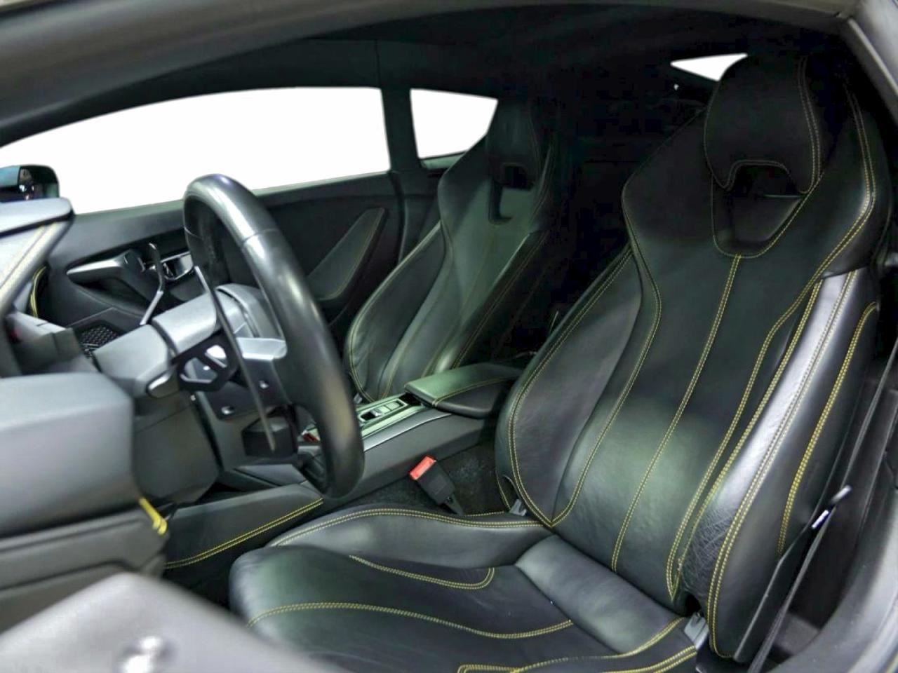 Lamborghini Huracan Image 2