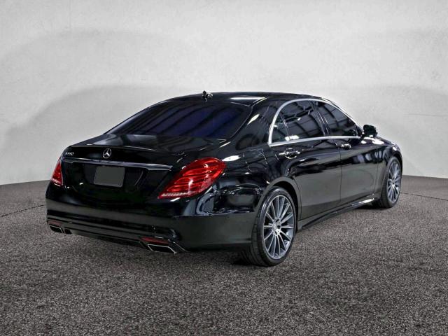 Mercedes-Benz S-Class 550 Image 10