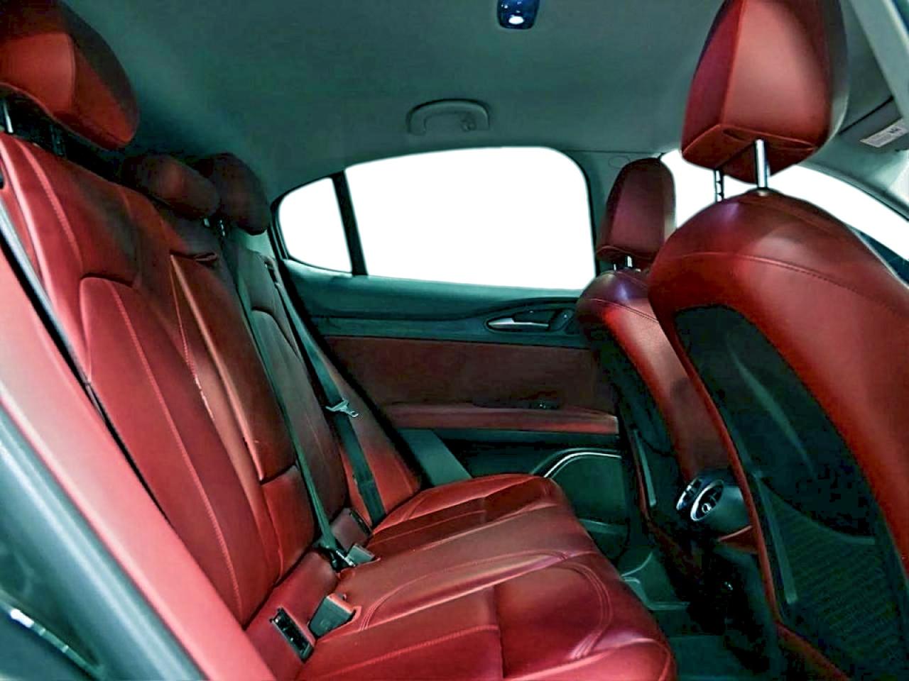 Mercedes-Benz G-Class 63 Amg Image 5