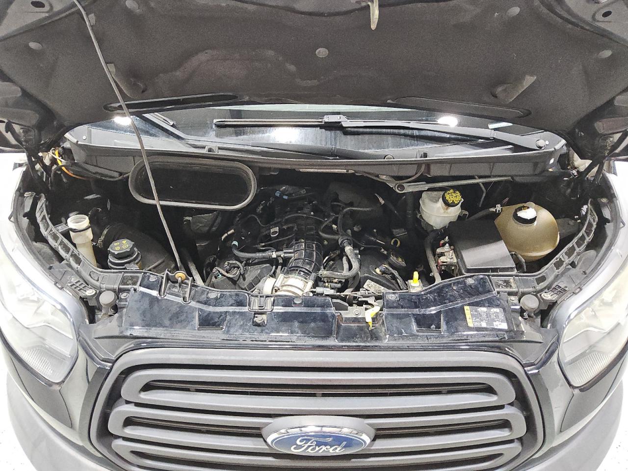 Ford Transit T-250 Image 7