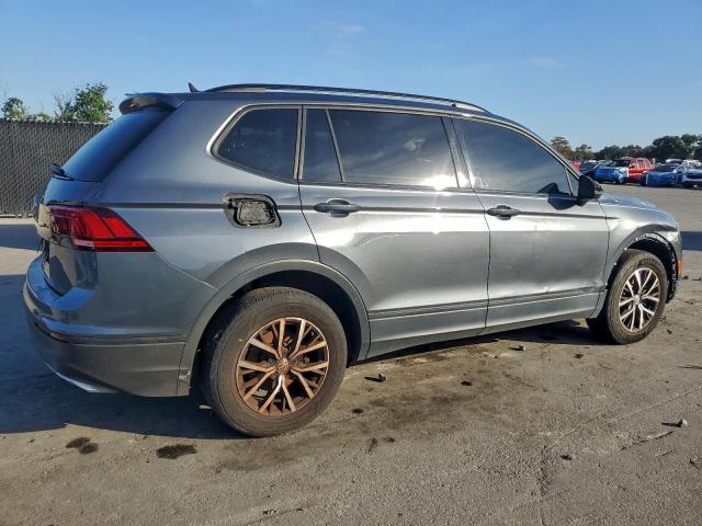 Volkswagen Tiguan S Image 3