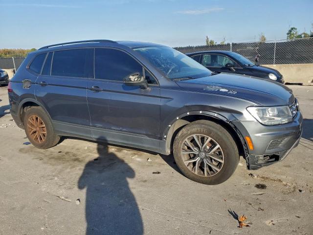 Volkswagen Tiguan S Image 8