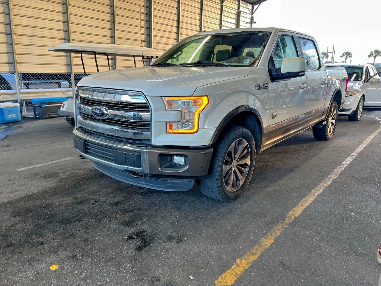 Ford F-150 Supercrew Image 9