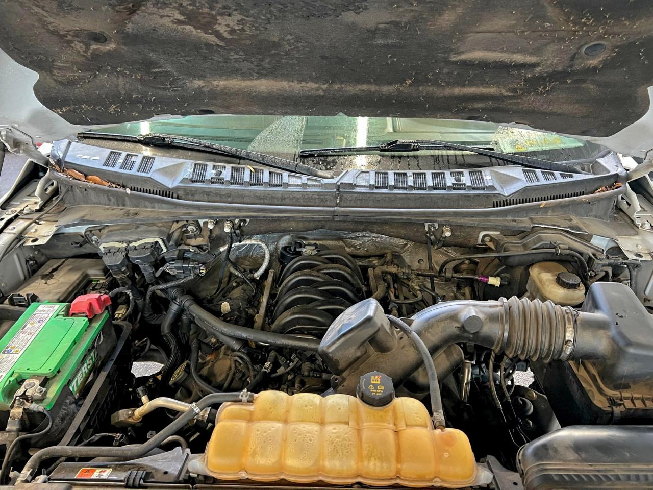 Ford F-150 Supercrew Image 7