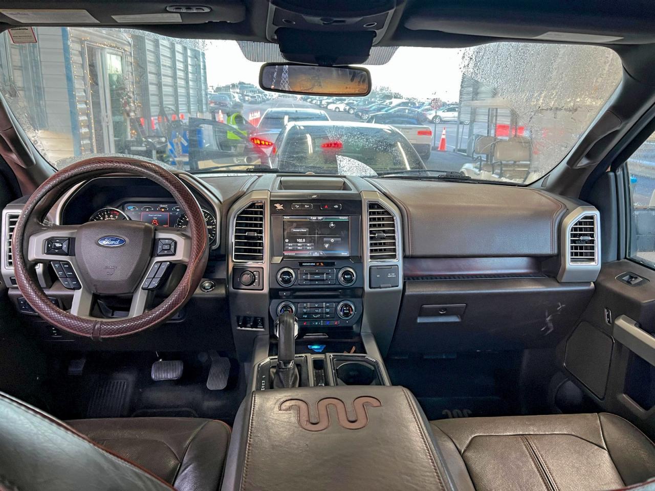 Ford F-150 Supercrew Image 6