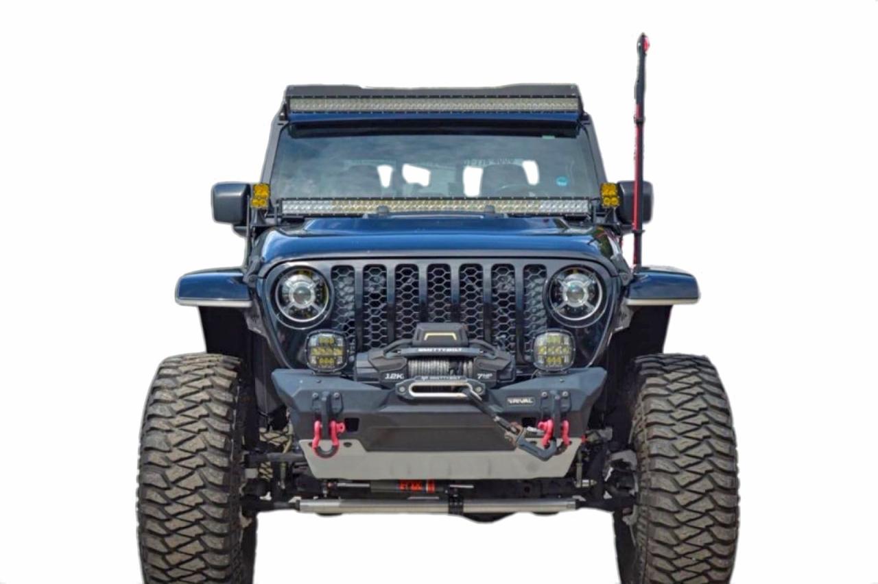 Jeep Gladiator Sport Image 3