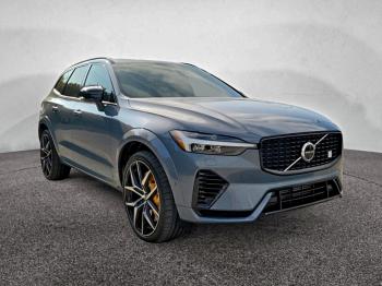  Salvage Volvo Xc60 Poles