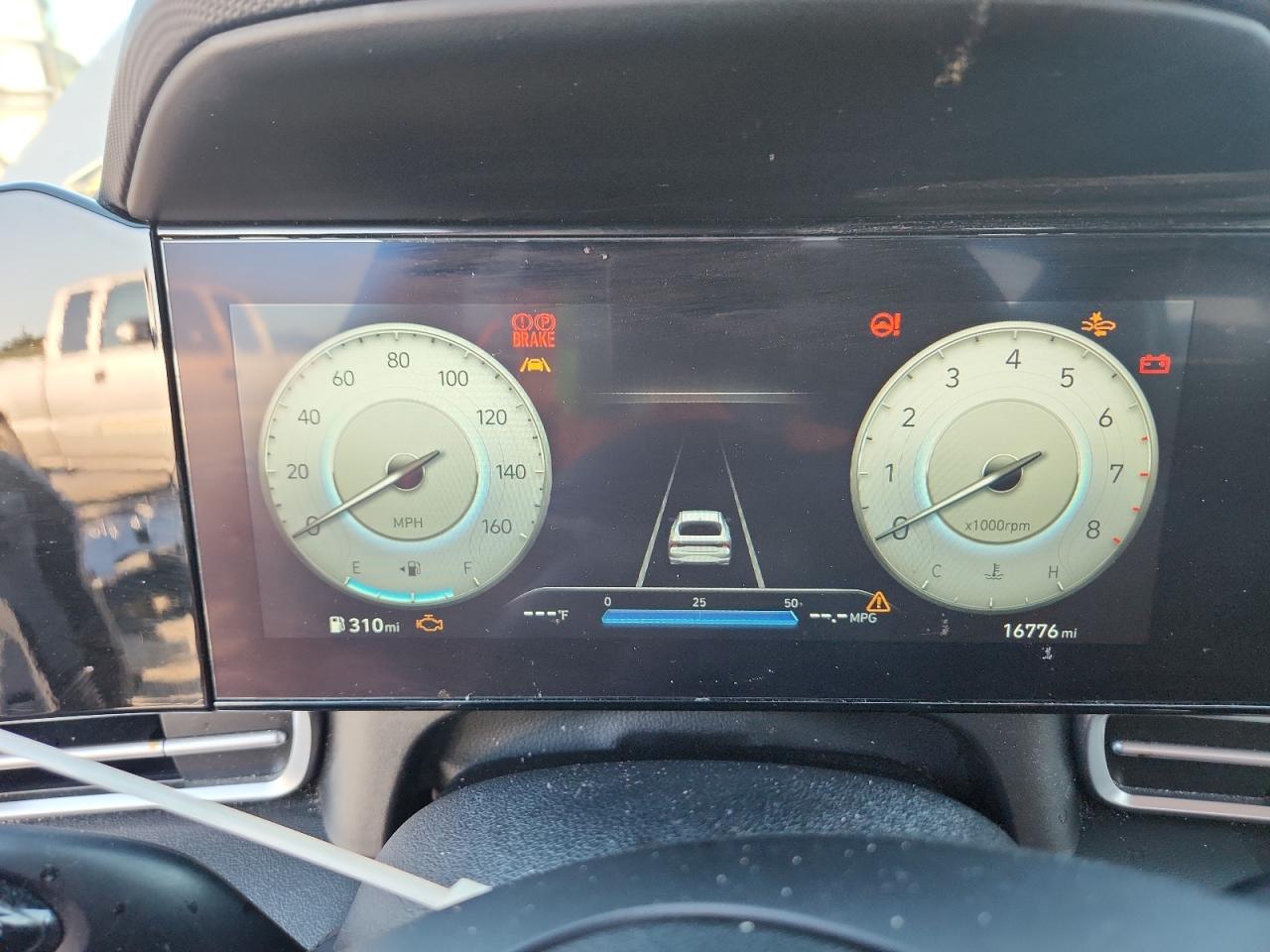 Hyundai ELANTRA Sel Image 8