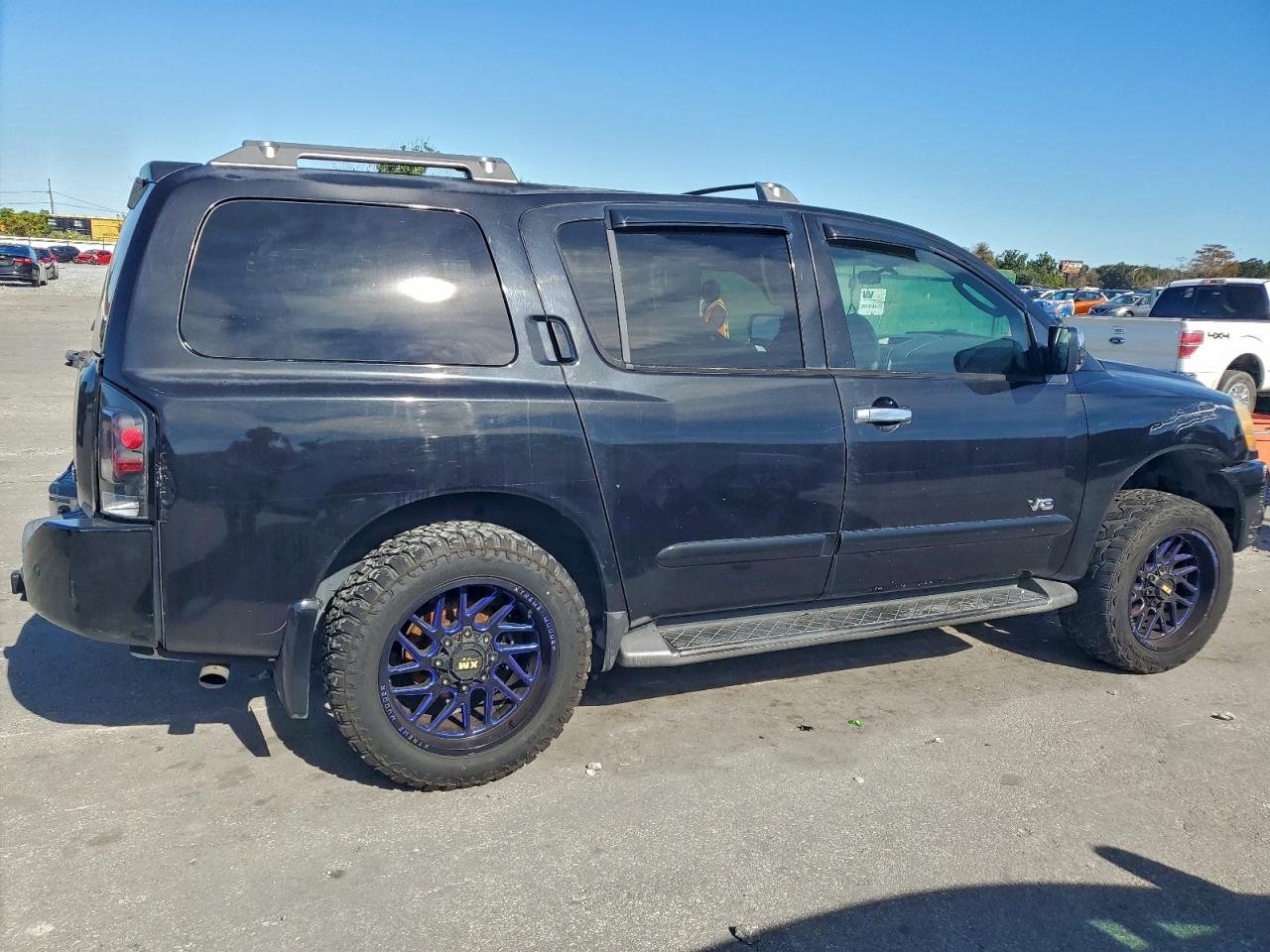 Nissan Armada Se Image 4