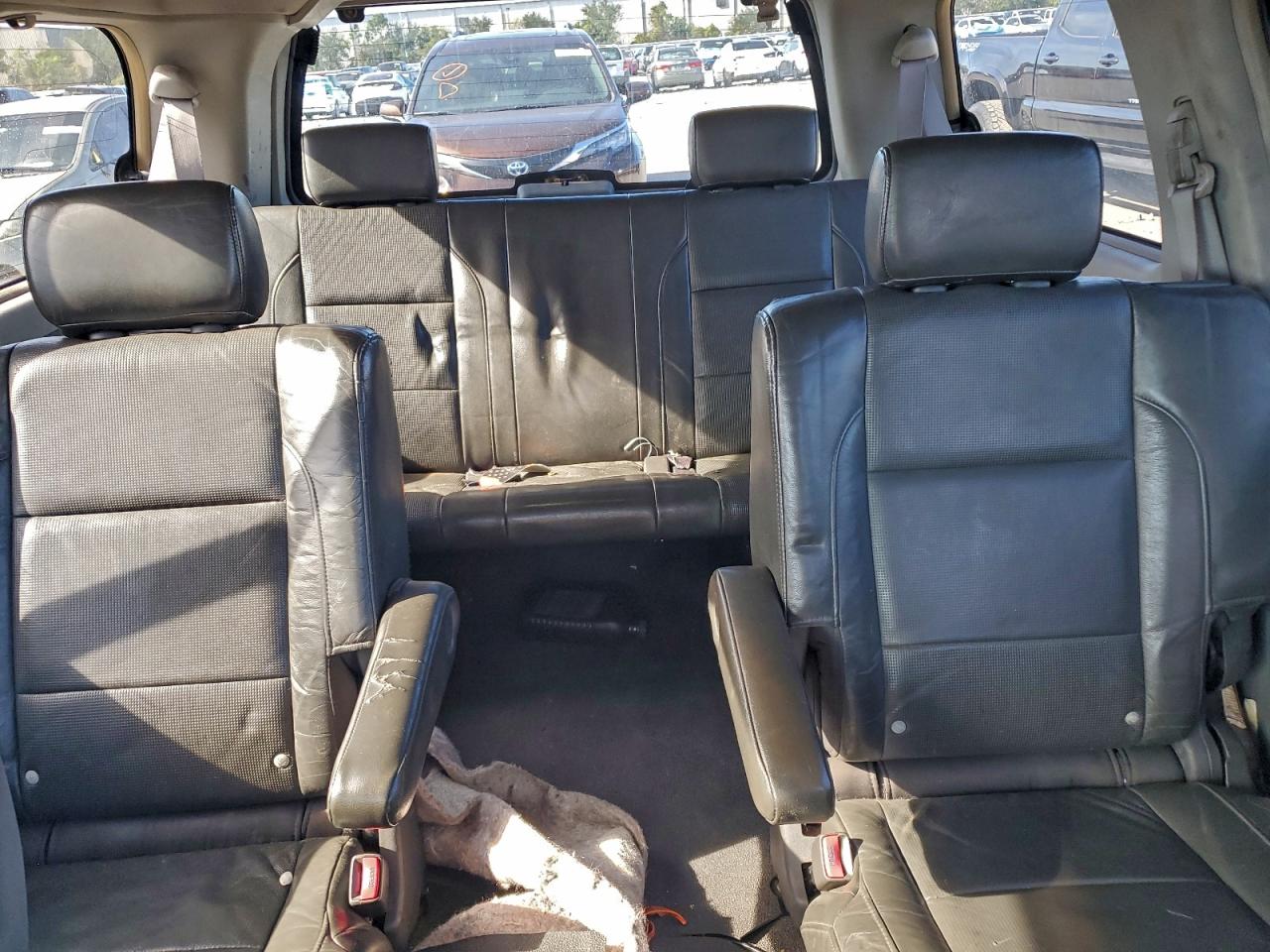 Nissan Armada Se Image 8