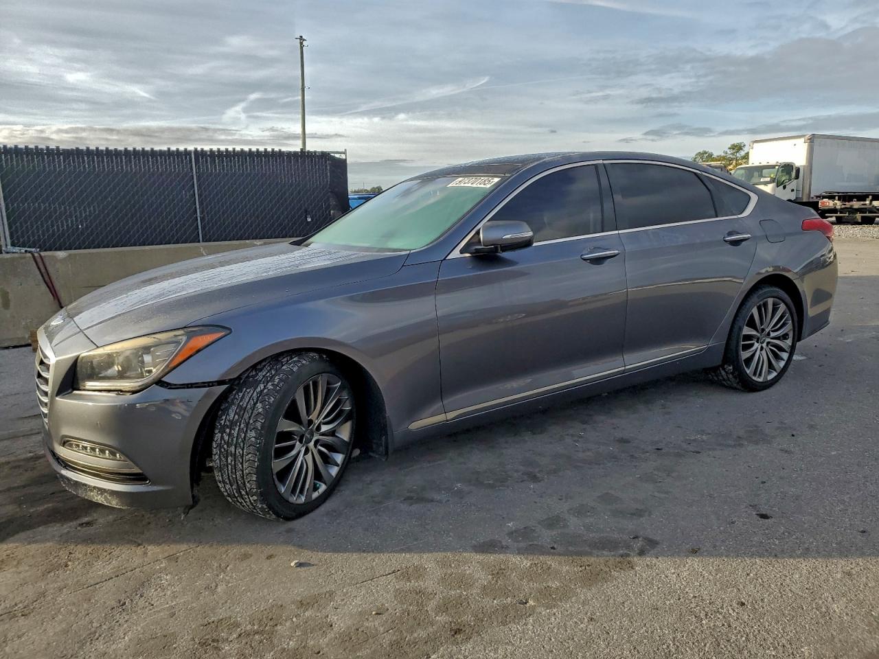 Hyundai Genesis 5.0l Image 1