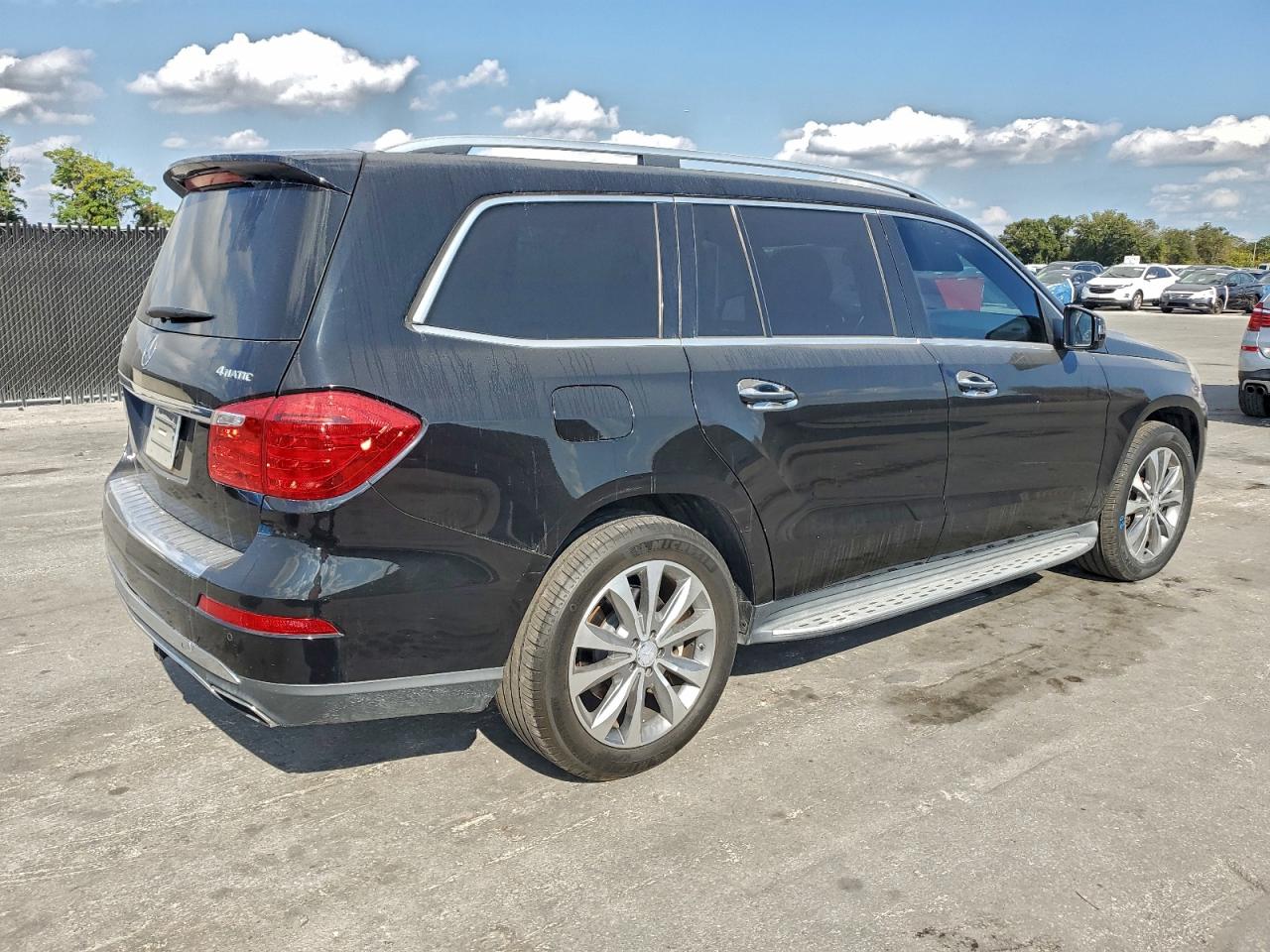 Mercedes-Benz G-Class 450 4matic Image 2