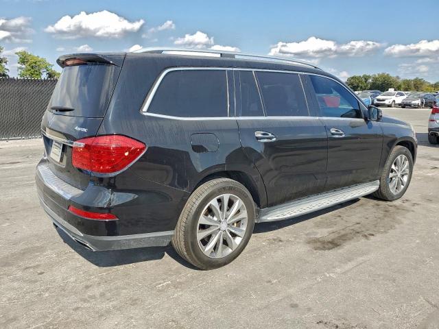 Mercedes-Benz G-Class 450 4matic Image 2