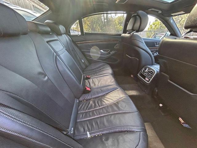 Mercedes-Benz S-Class 550 4matic Image 12