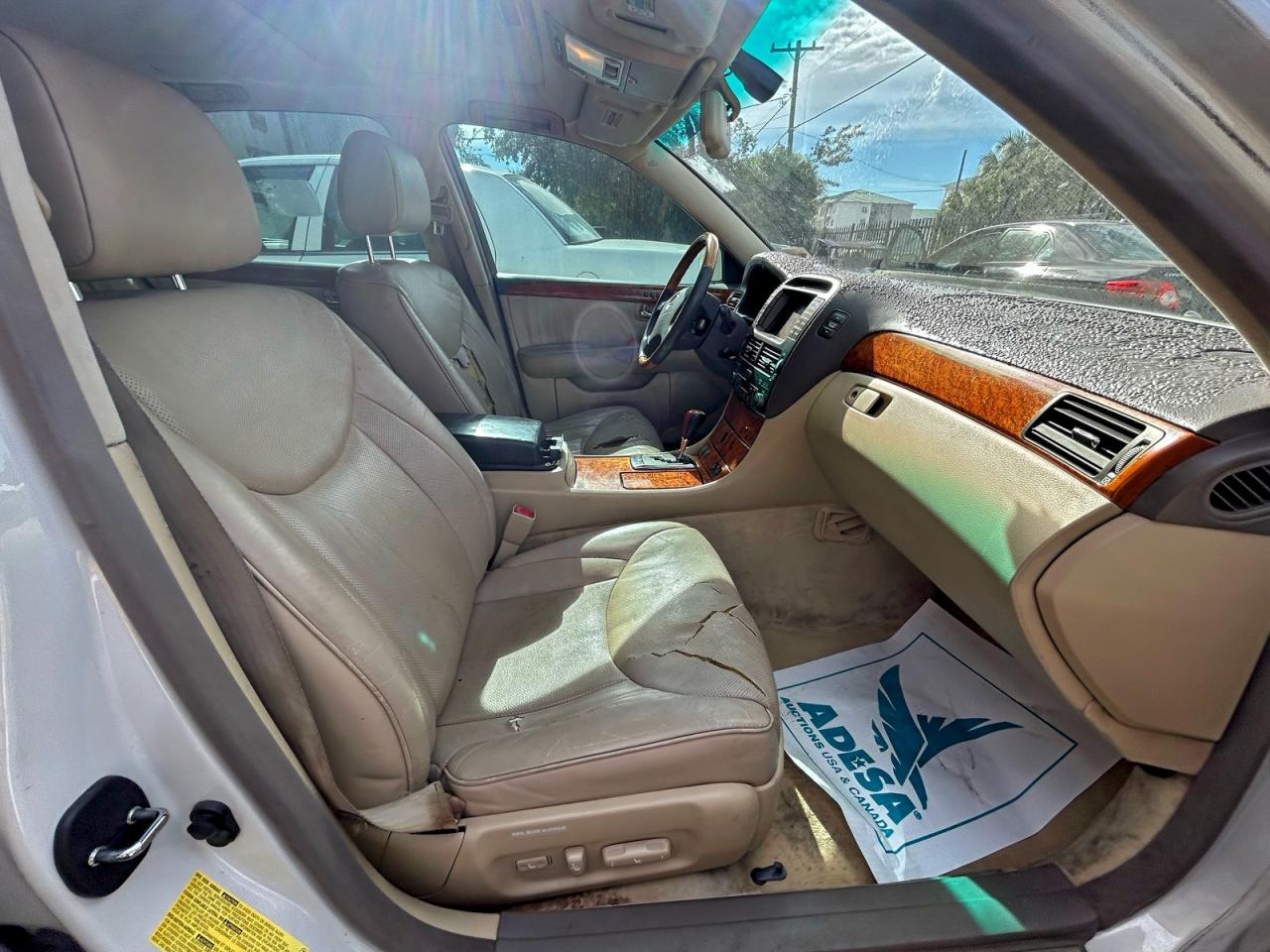 Lexus LS 430 Image 14